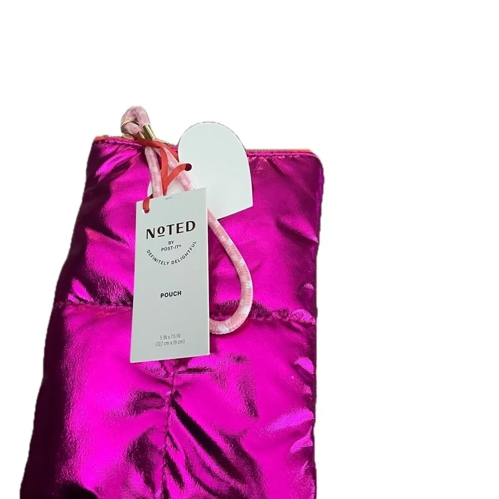 Noted by Post-It Fuchsia Puffer Wristlet Clutch NWT